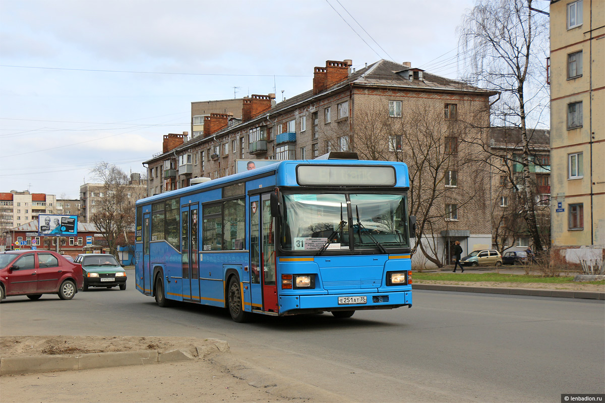 Вологодская область, Scania CN113CLL MaxCi № Е 251 АТ 35