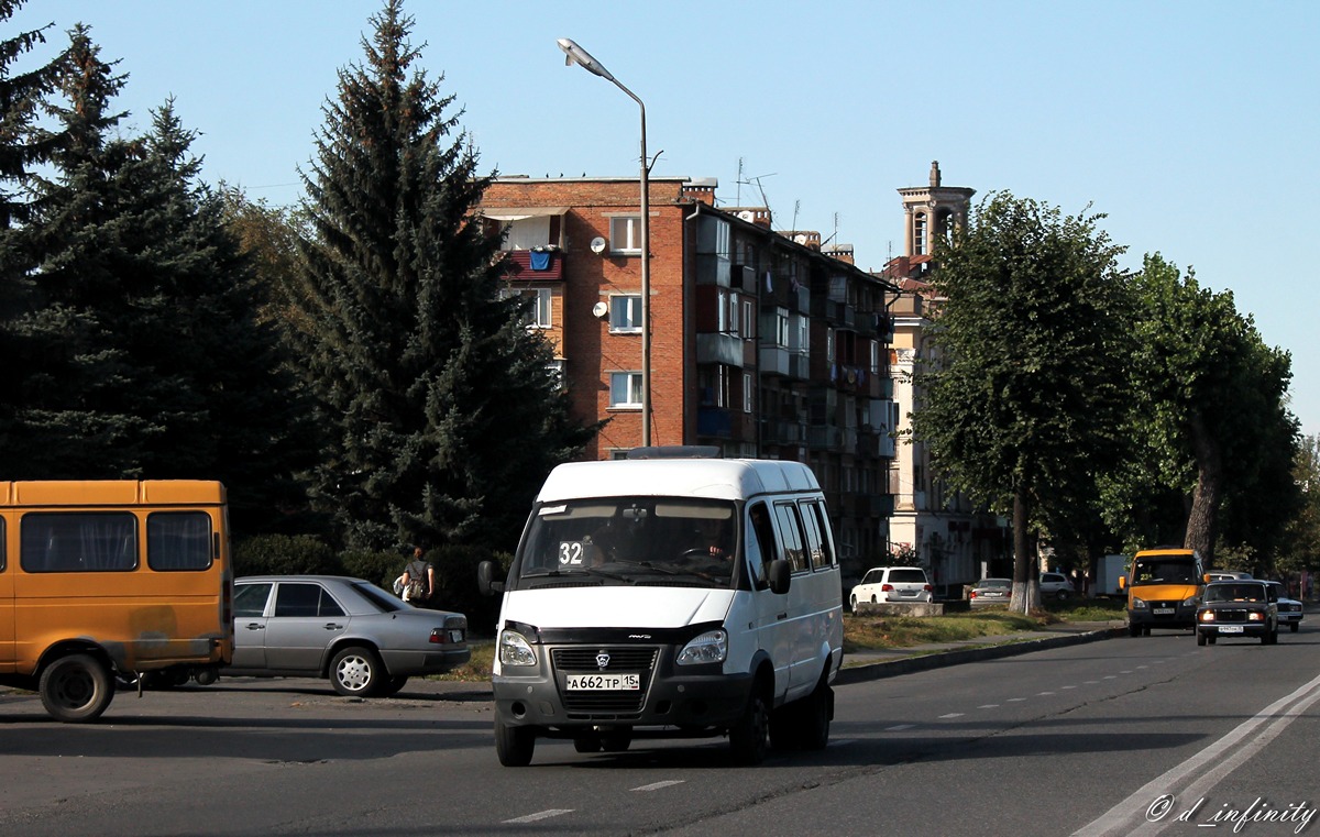 Маршрутки владикавказ. 32 Маршрут Владикавказ. Автобус Владикавказ Бурса.