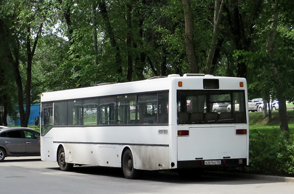 Lipetsk region, Mercedes-Benz O405 č. Е 261 КЕ 124