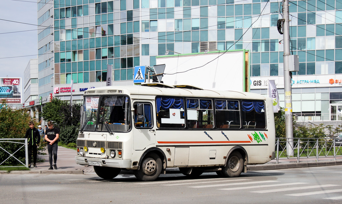 Новосибирская область, ПАЗ-32054 № Е 054 СР 154