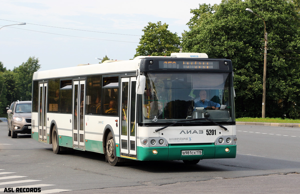 Sankt Petersburg, LiAZ-5292.60 Nr 5201