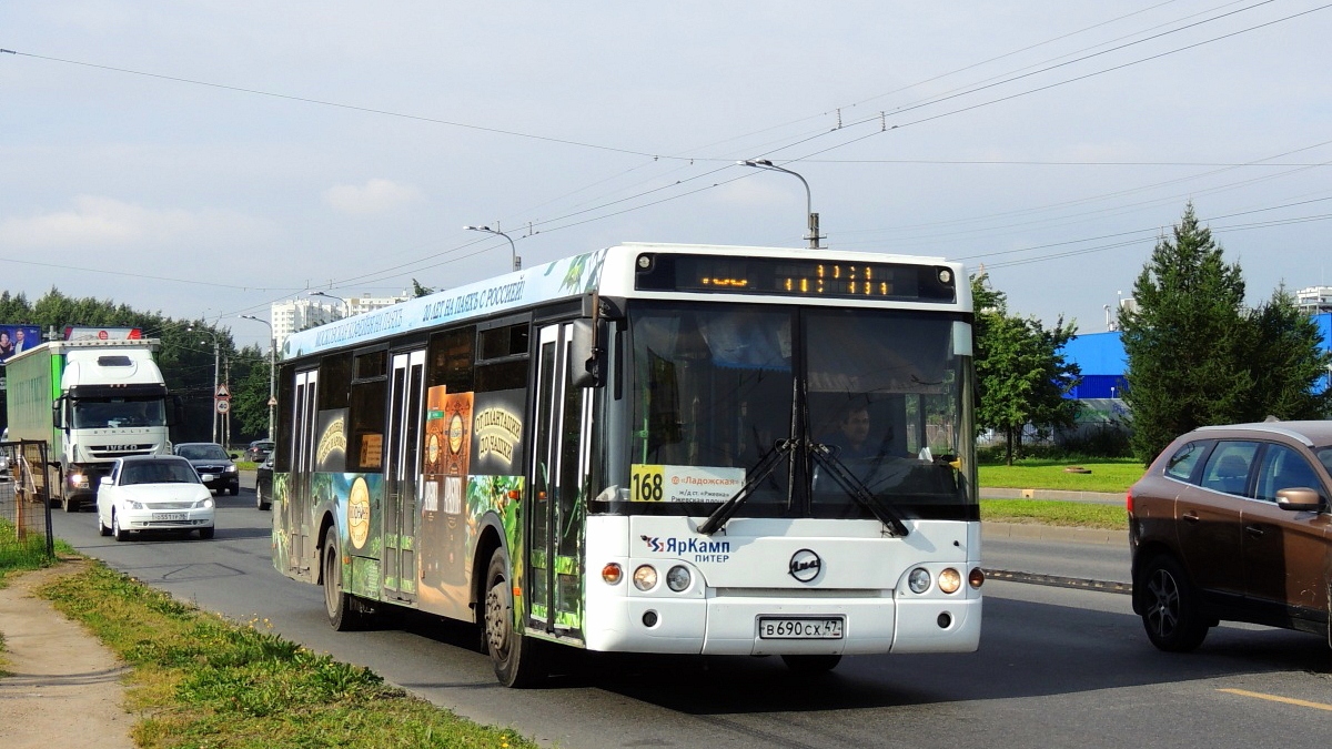 Sankt Petersburg, LiAZ-5292.20 Nr 015