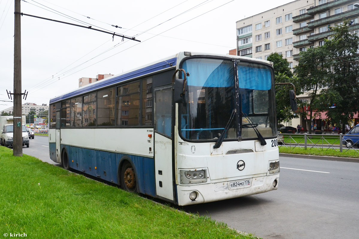 Leningrado sritis, LiAZ-5256.23-01 (GolAZ) Nr. Х 824 МО 178