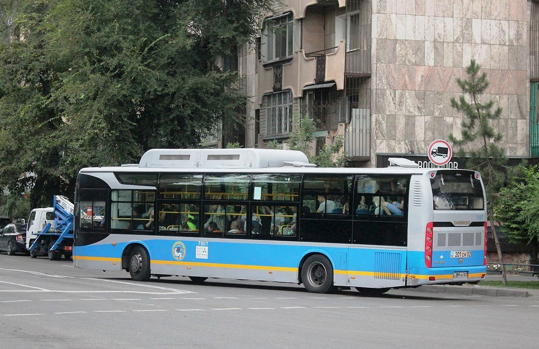 Алматы, Guilin Daewoo GDW6126CNG (СемАЗ) № 7007