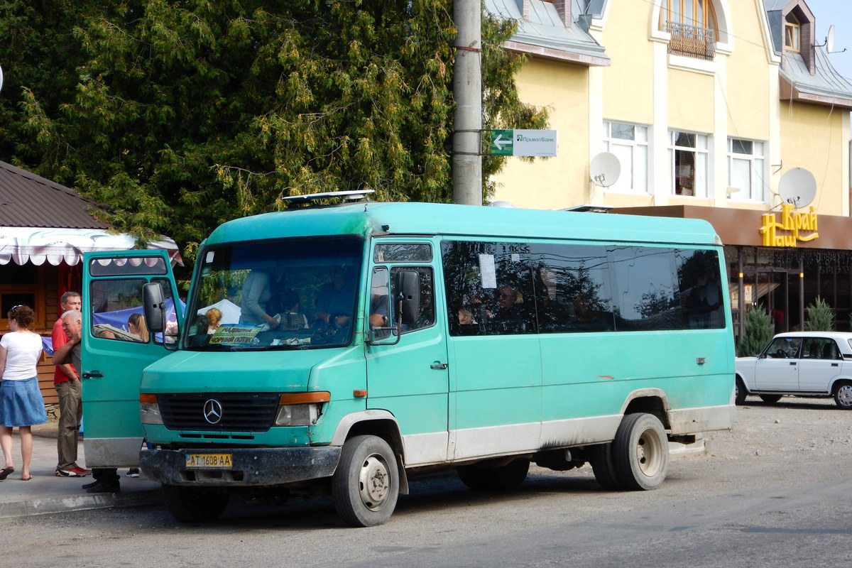 Ивано-Франковская область, Mercedes-Benz Vario 612D № AT 1608 AA