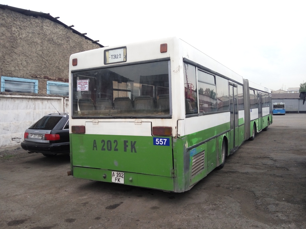 Алматы, Mercedes-Benz O405G № 557