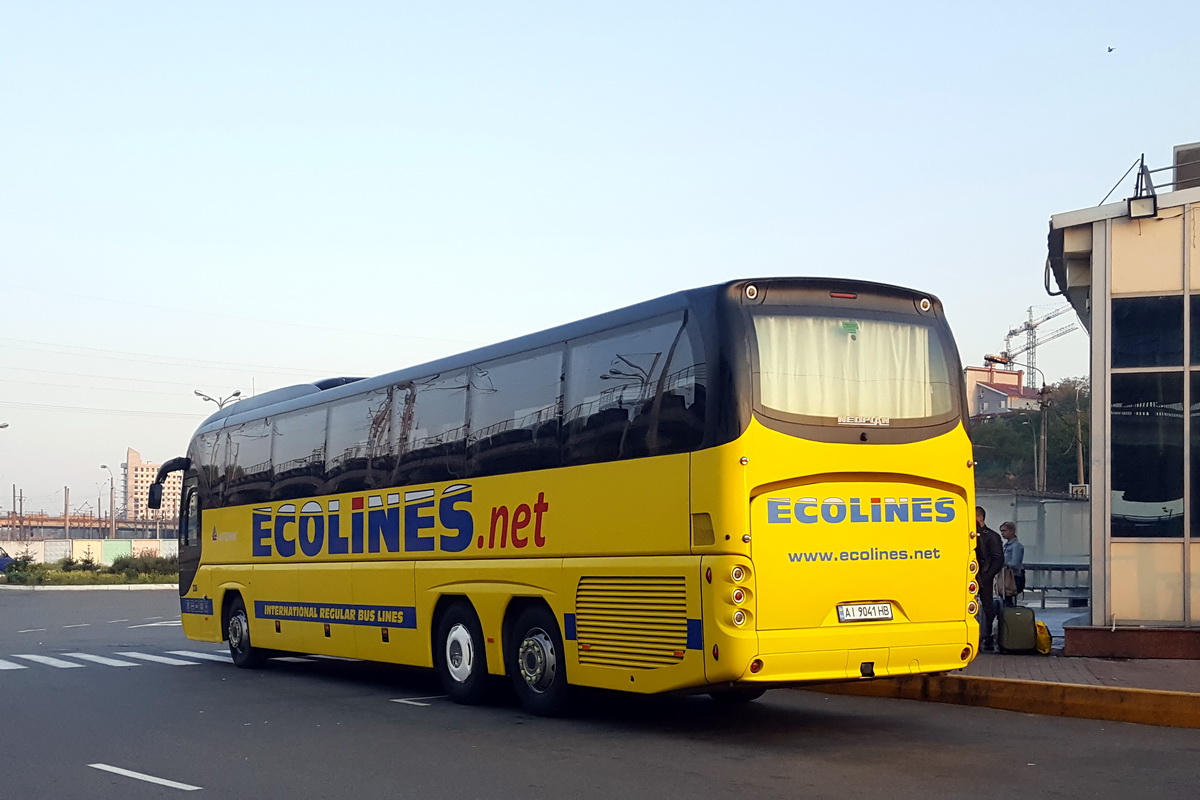 Киев, Neoplan P22 N2216/3SHDL Tourliner SHDL № 335