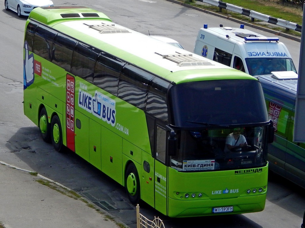 Polsko, Neoplan PA2 N1116/3HC Cityliner HC č. WI 593FH