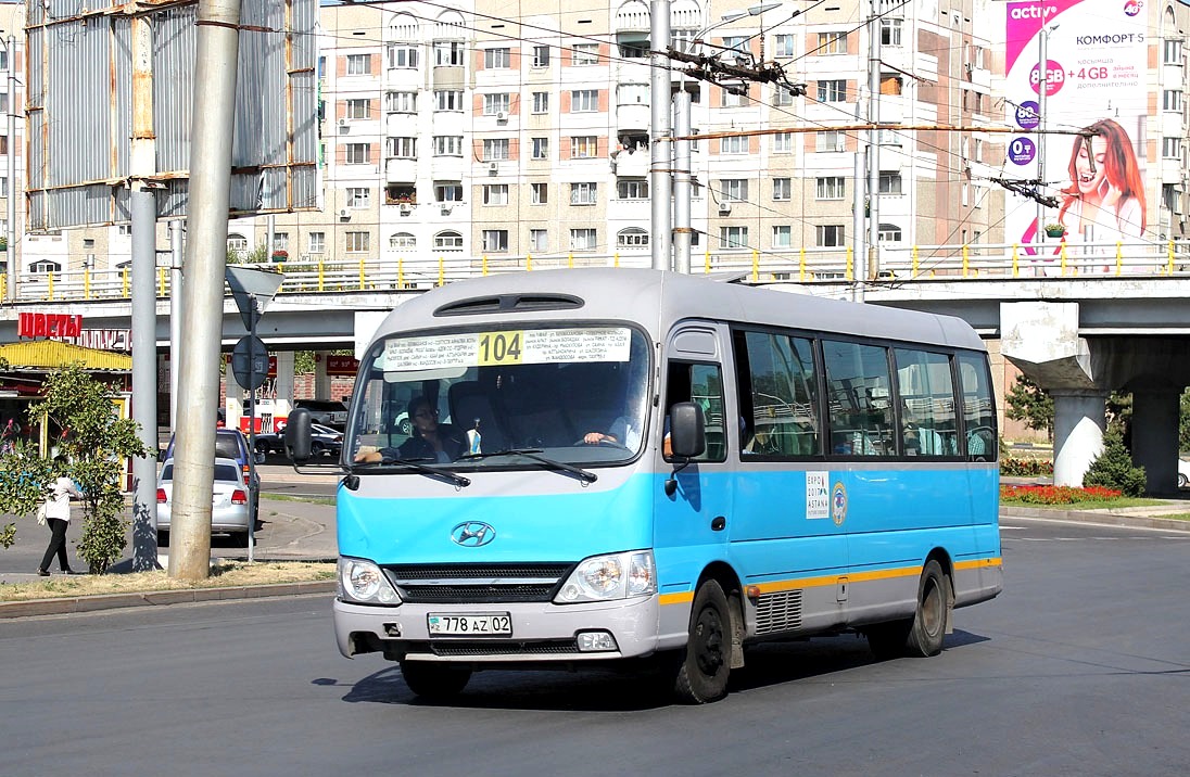 Almaty, Hyundai County (Hyundai Trans Auto) sz.: 778 AZ 02