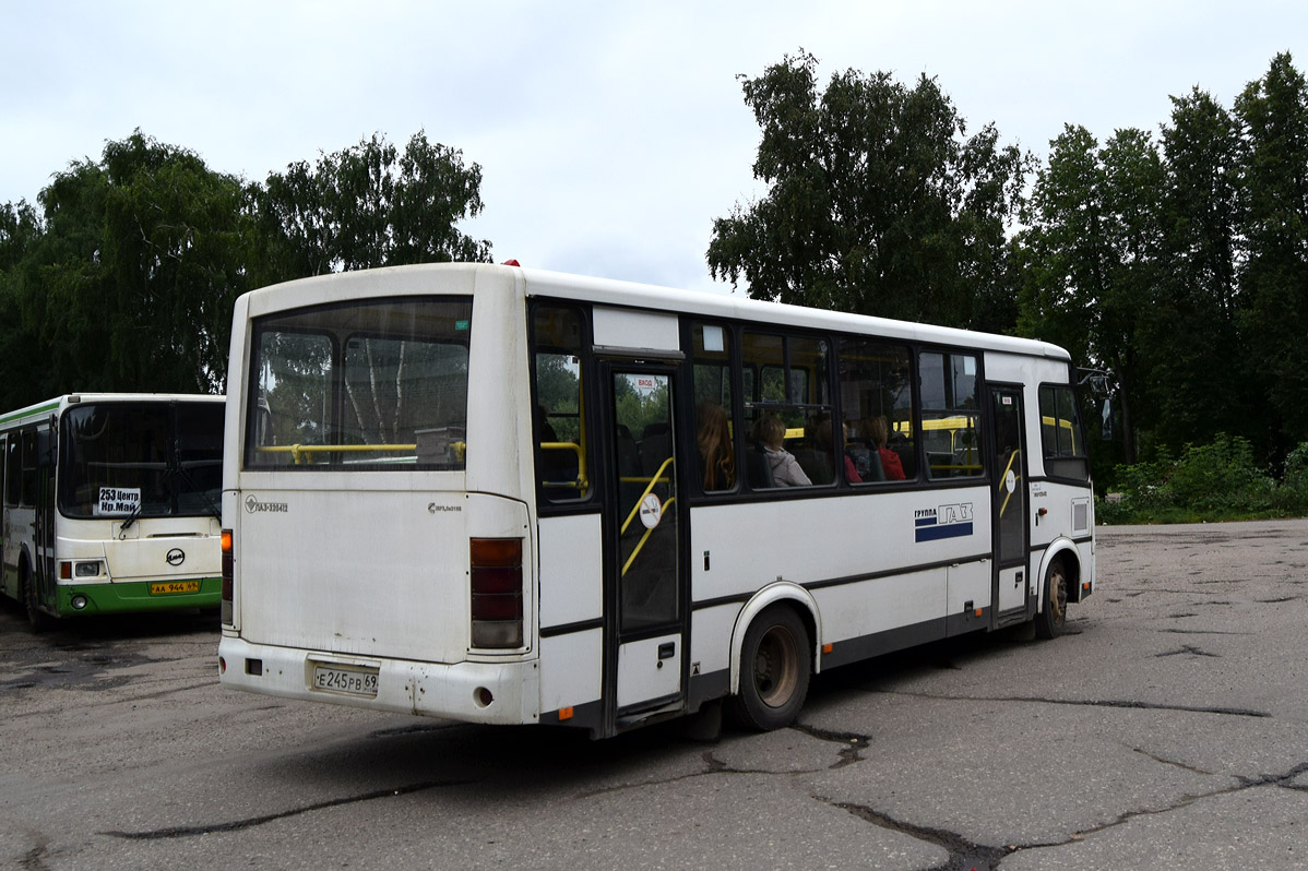 Tver Region, PAZ-320412-05 Nr. Е 245 РВ 69