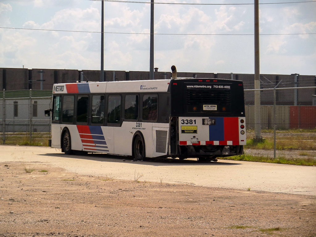 США, New Flyer D40LF № 3381