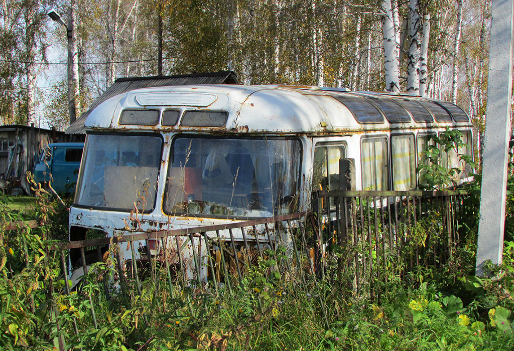 Новосибирская область, ПАЗ-672 КТ-201 № 697; Новосибирская область — Автобусы без номеров