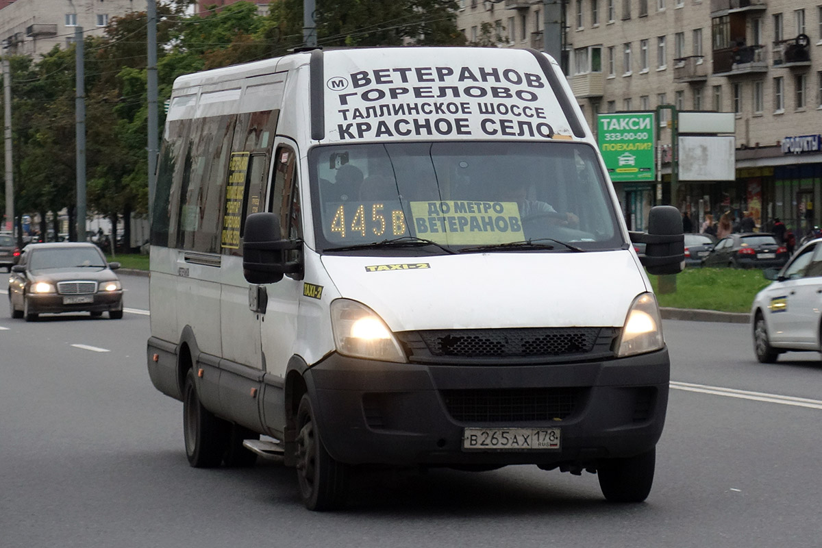 Санкт-Петербург, Нижегородец-2227UU (IVECO Daily) № В 265 АХ 178