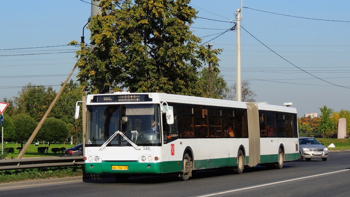 Sankt Petersburg, LiAZ-6213.20 Nr. 5418