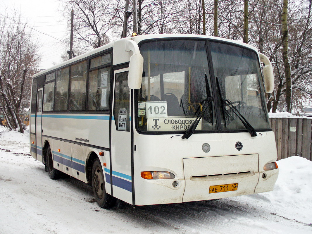 Кировская область, ПАЗ-4230-01 (1-1) (КАвЗ) № АЕ 711 43