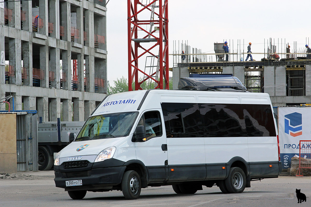 Москва, Нижегородец-2227UU (IVECO Daily) № Е 300 УО 77