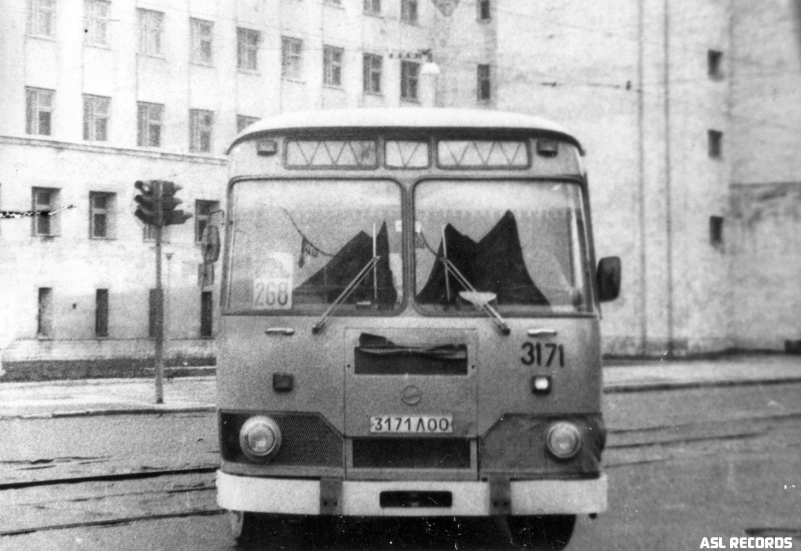 Saint Petersburg, LiAZ-677M # 3171