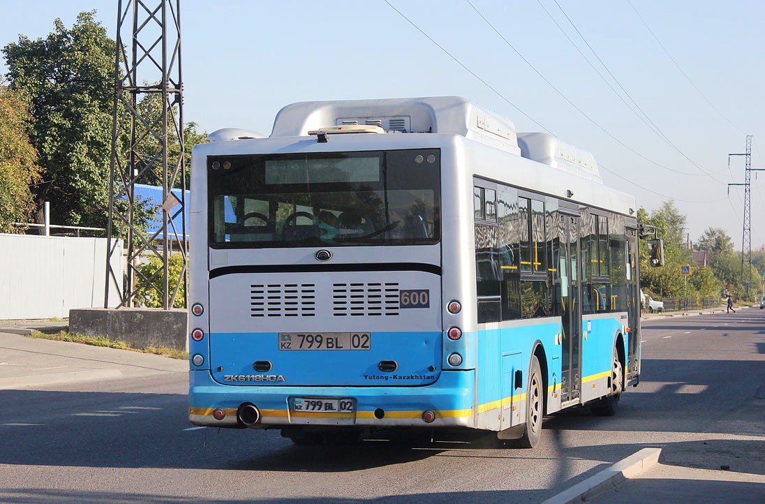 Алматы, Yutong ZK6118HGA № 600