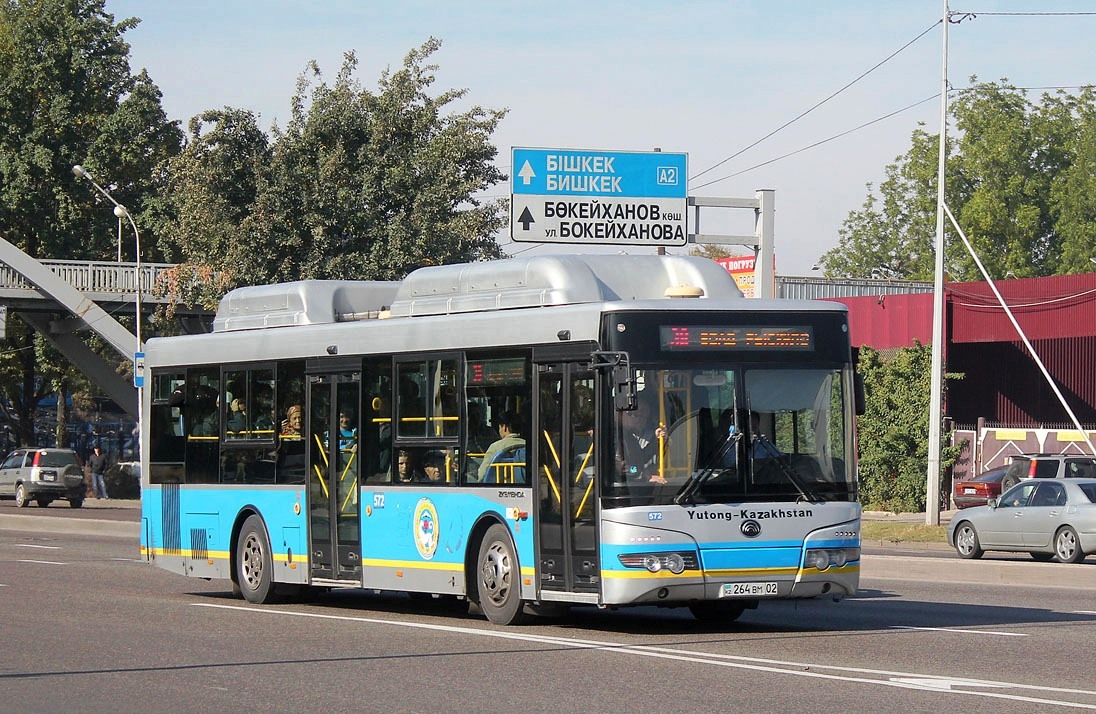 Алматы, Yutong ZK6118HGA № 572