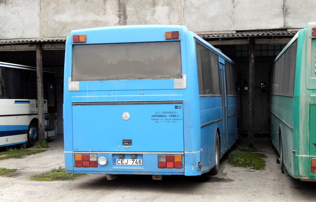 Litvánia, Vest Liner 320 sz.: CEJ 746