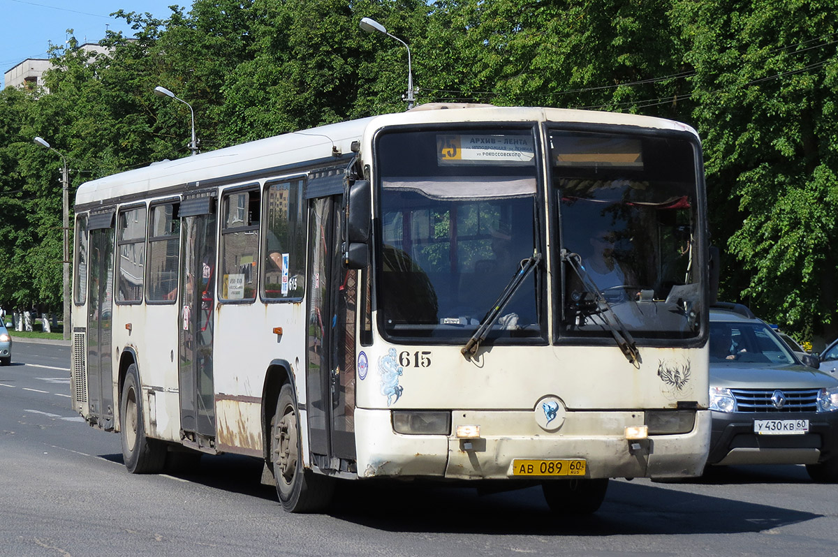 Псковская область, Mercedes-Benz O345 № 615