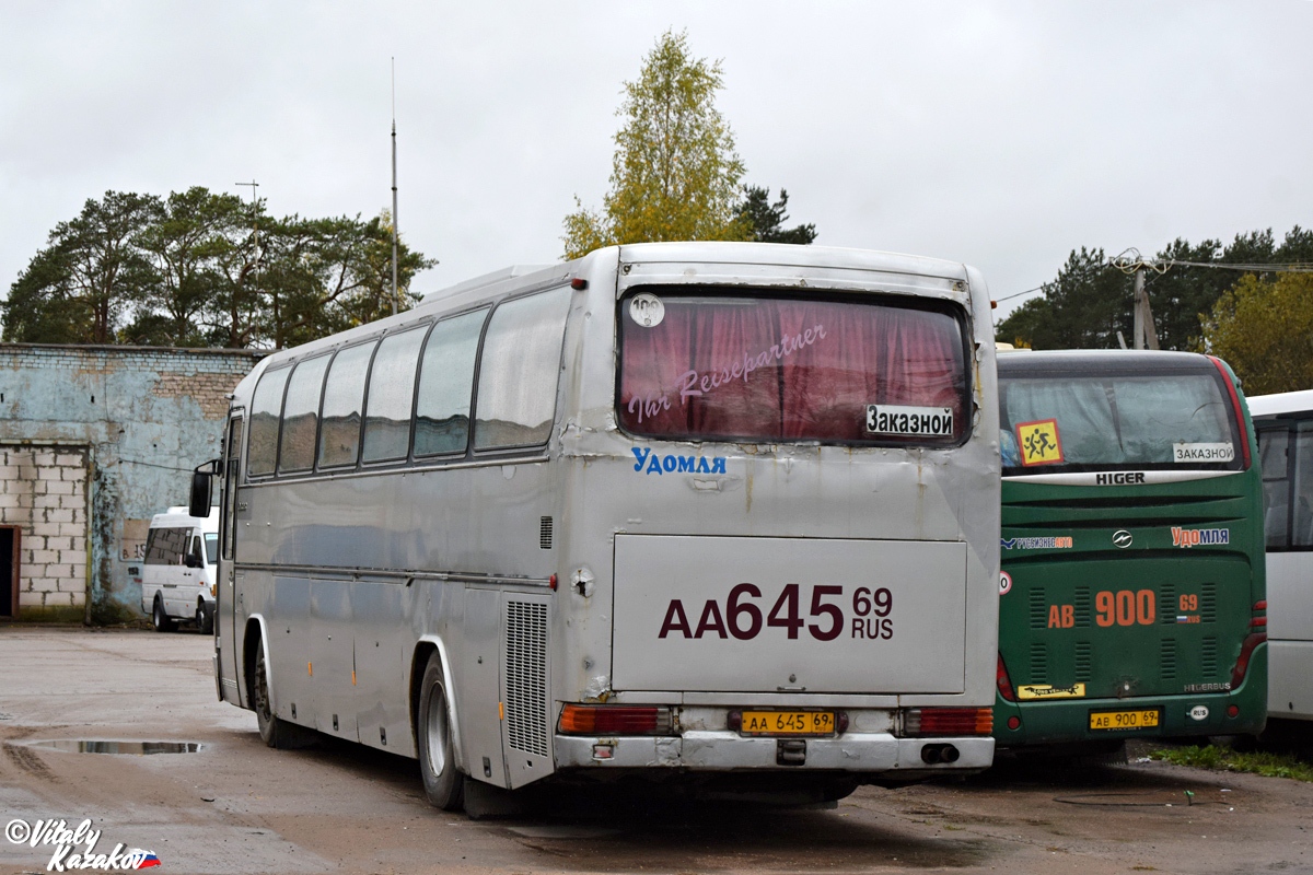 Тверская область, Mercedes-Benz O303-15RHD № АА 645 69