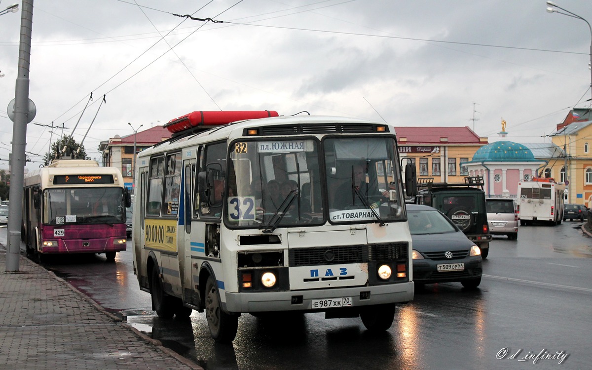 Томская область, ПАЗ-32054 № Е 987 ХК 70