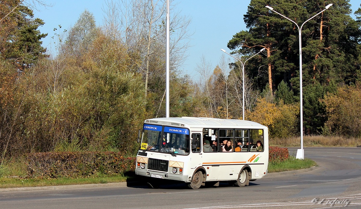 Томская область, ПАЗ-32054 № Е 596 УО 70