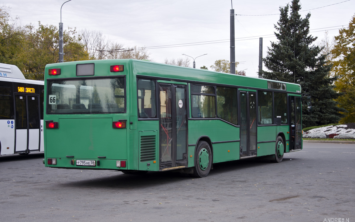 Пензенская область, Mercedes-Benz O405N2 № Р 795 НЕ 58