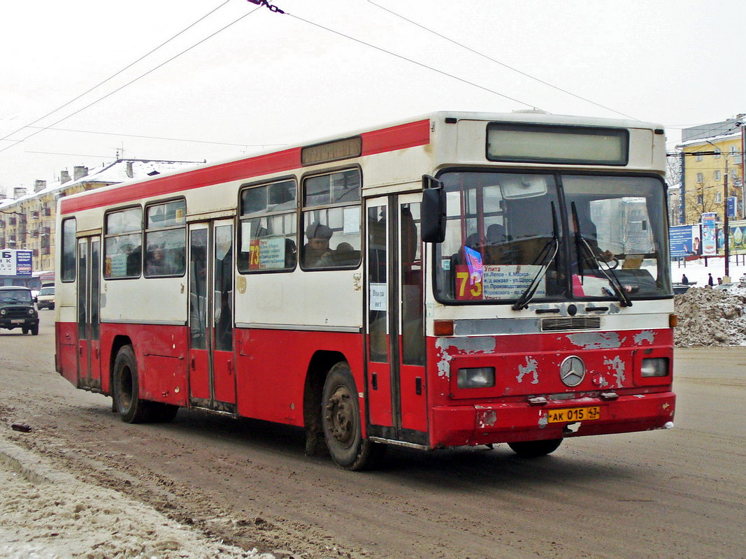 Кировская область, Mercedes-Benz O325 № АК 015 43