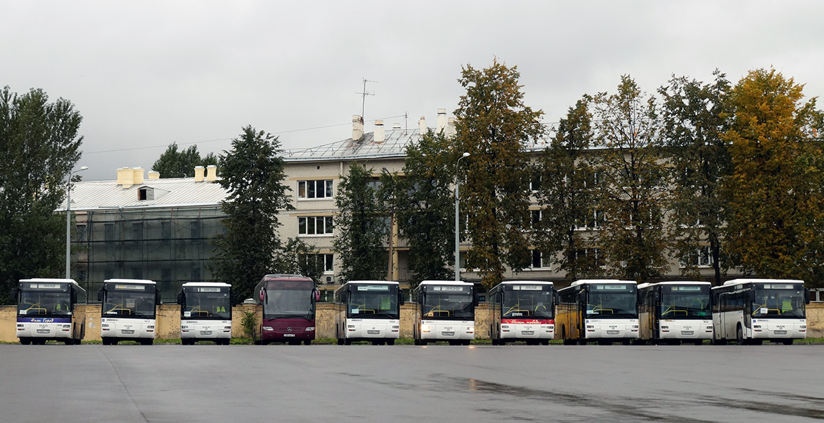 Санкт-Пецярбург — Автобусные парки и стоянки