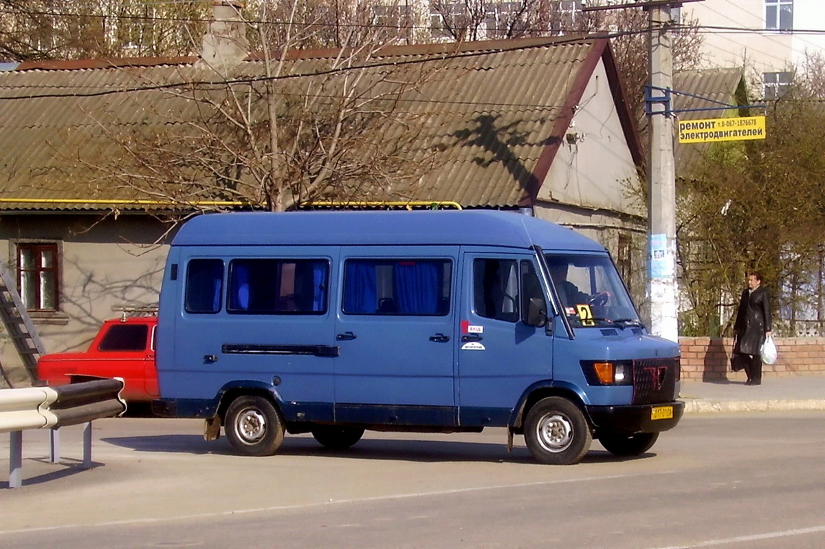 Одесская область, Mercedes-Benz T1 208D № 38