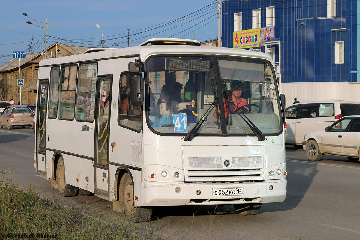 Саха (Якутия), ПАЗ-320302-08 № В 052 КС 14