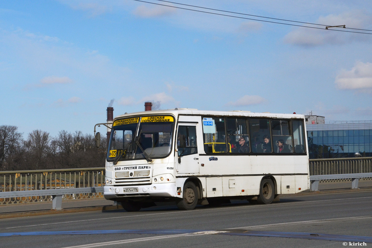 Sankt Petersburg, PAZ-320402-05 Nr. В 351 НУ 178