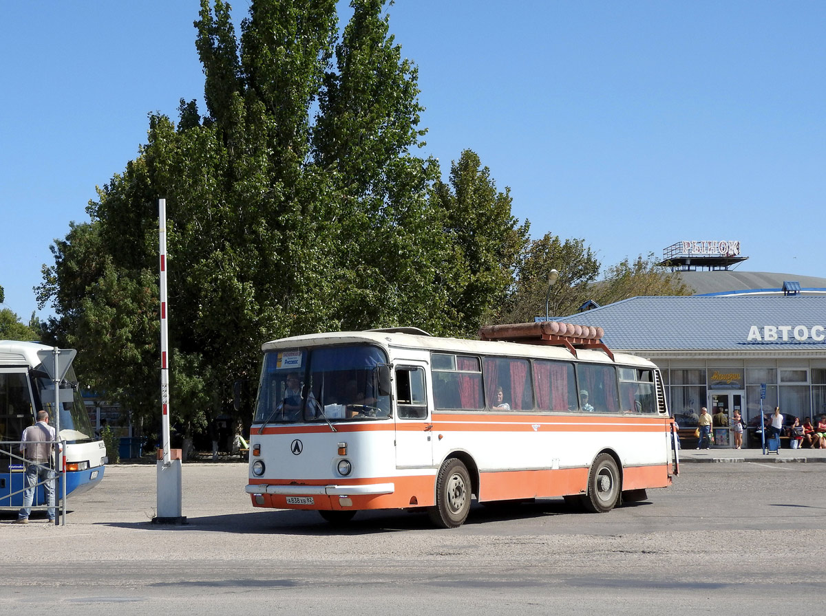 Автобус красноперекопск