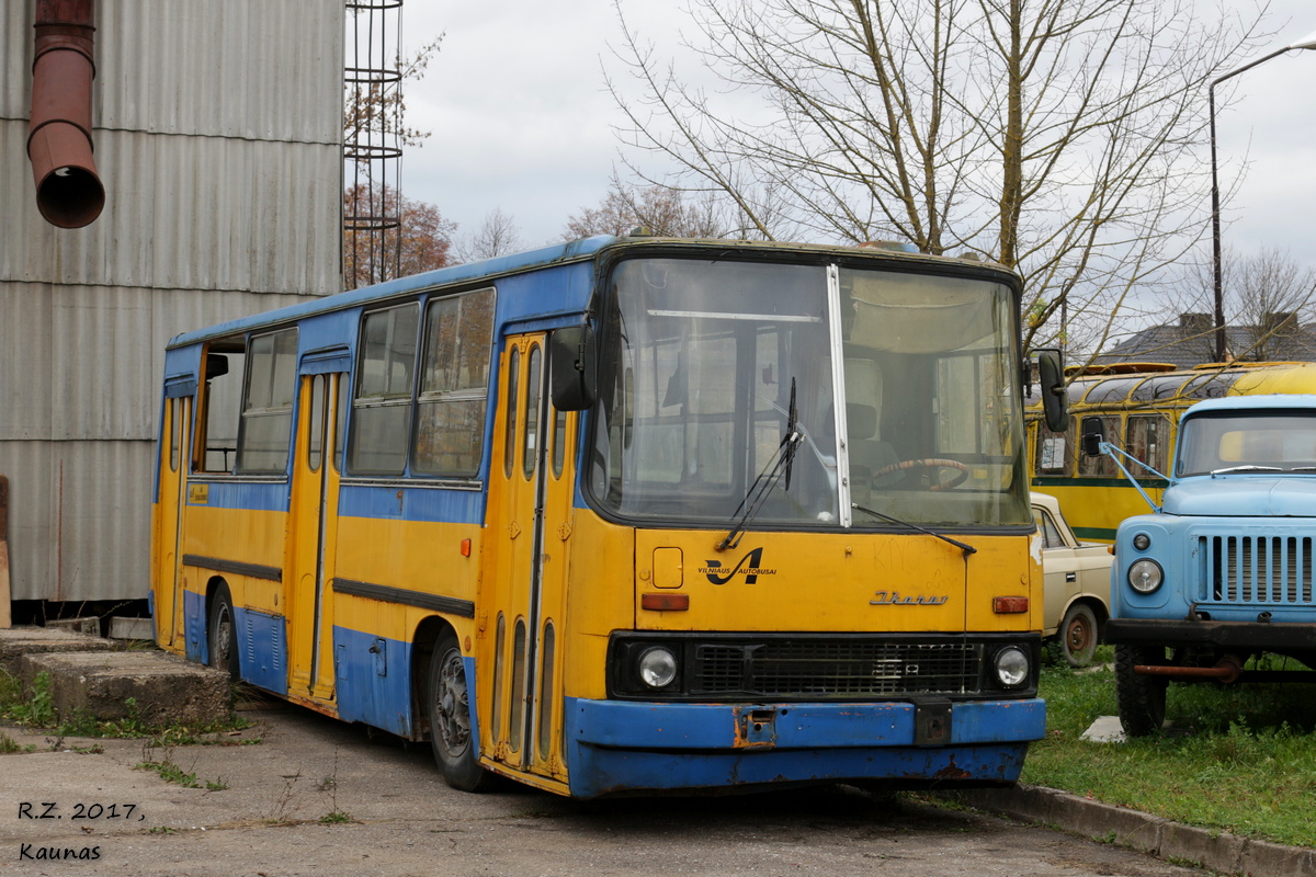 Литва, Ikarus 260.37 № 617