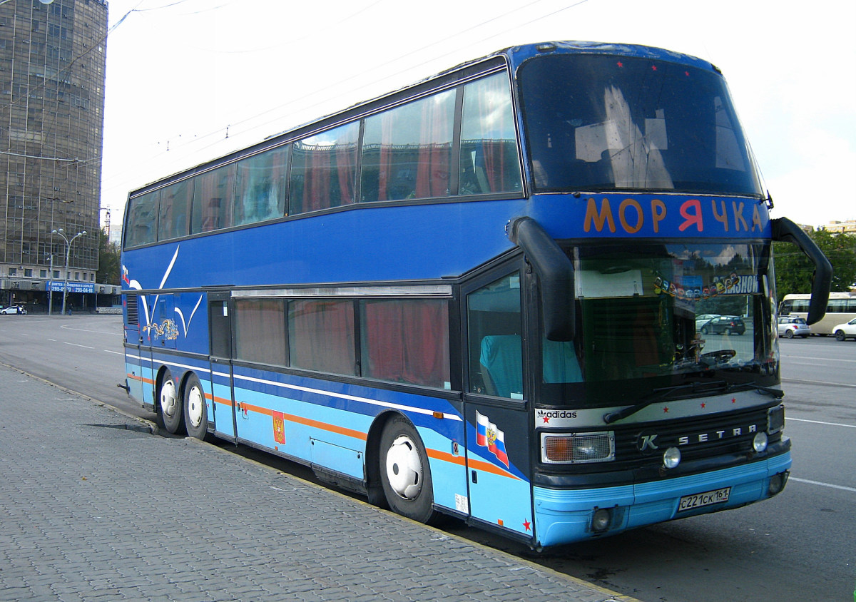 Автобус Setra s228dt