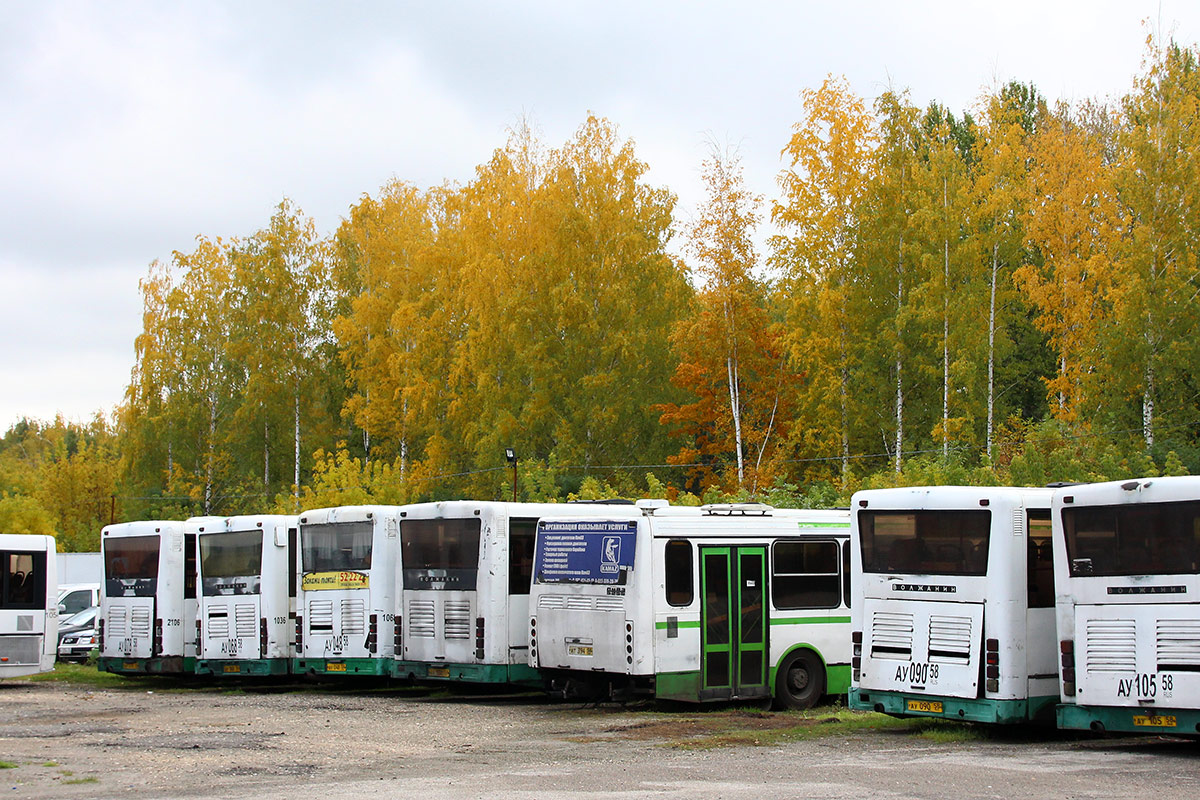 Penza region, Volzhanin-5270-10-04 č. 1036; Penza region, Volzhanin-5270-10-04 č. 1068; Penza region, Volzhanin-5270-10-04 č. 3211