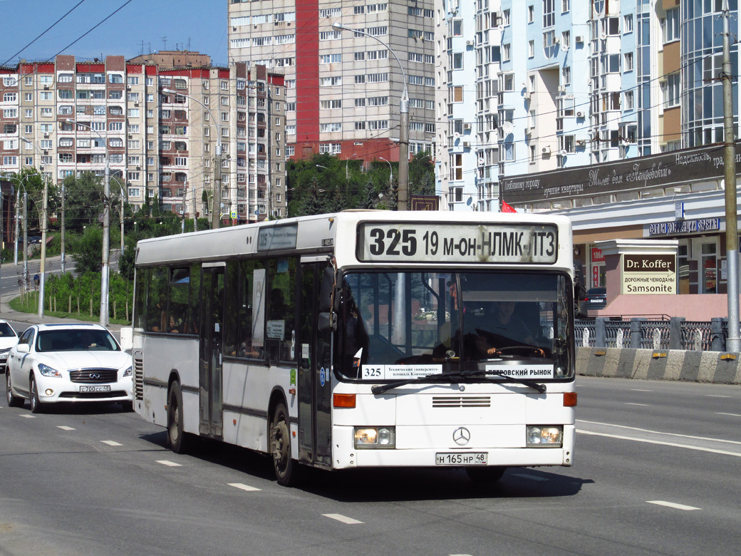 Lipetsk region, Mercedes-Benz O405N2 № Н 165 НР 48