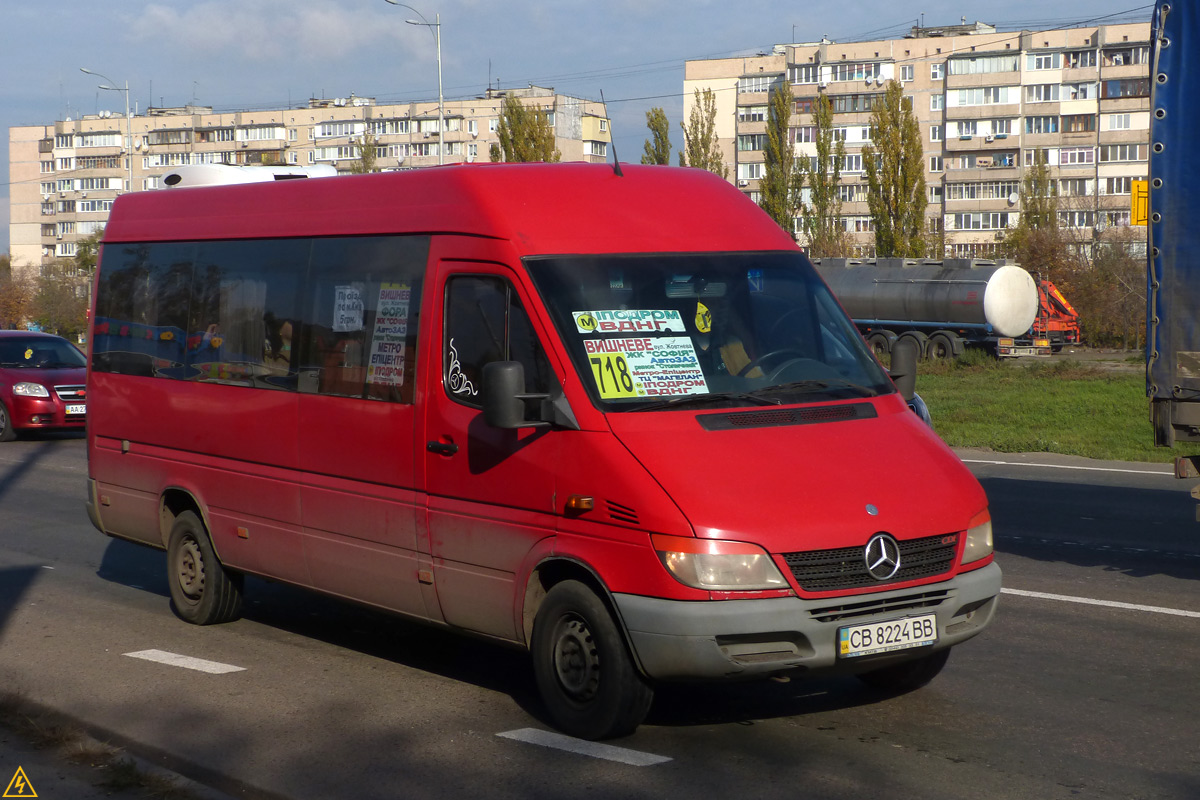 Киев, Mercedes-Benz Sprinter W903 311CDI № CB 8224 BB