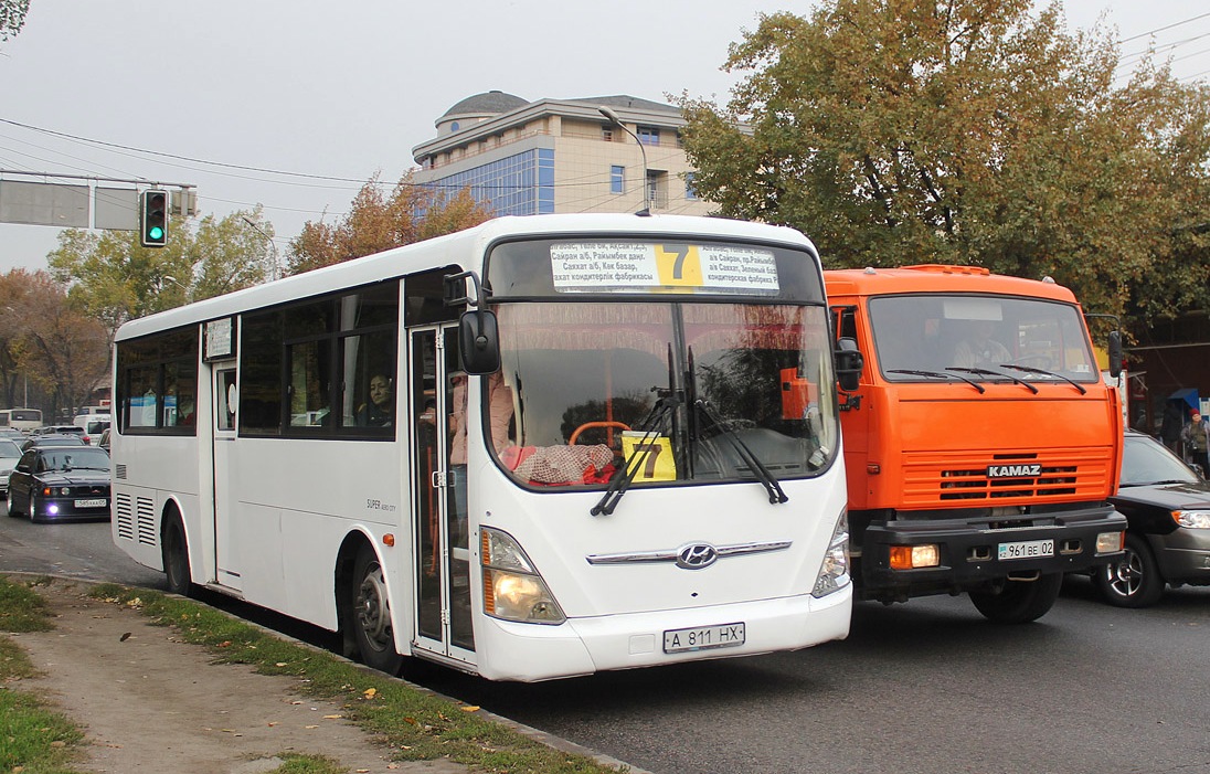 Алматы, Hyundai New Super AeroCity 1F/L № A 811 HX