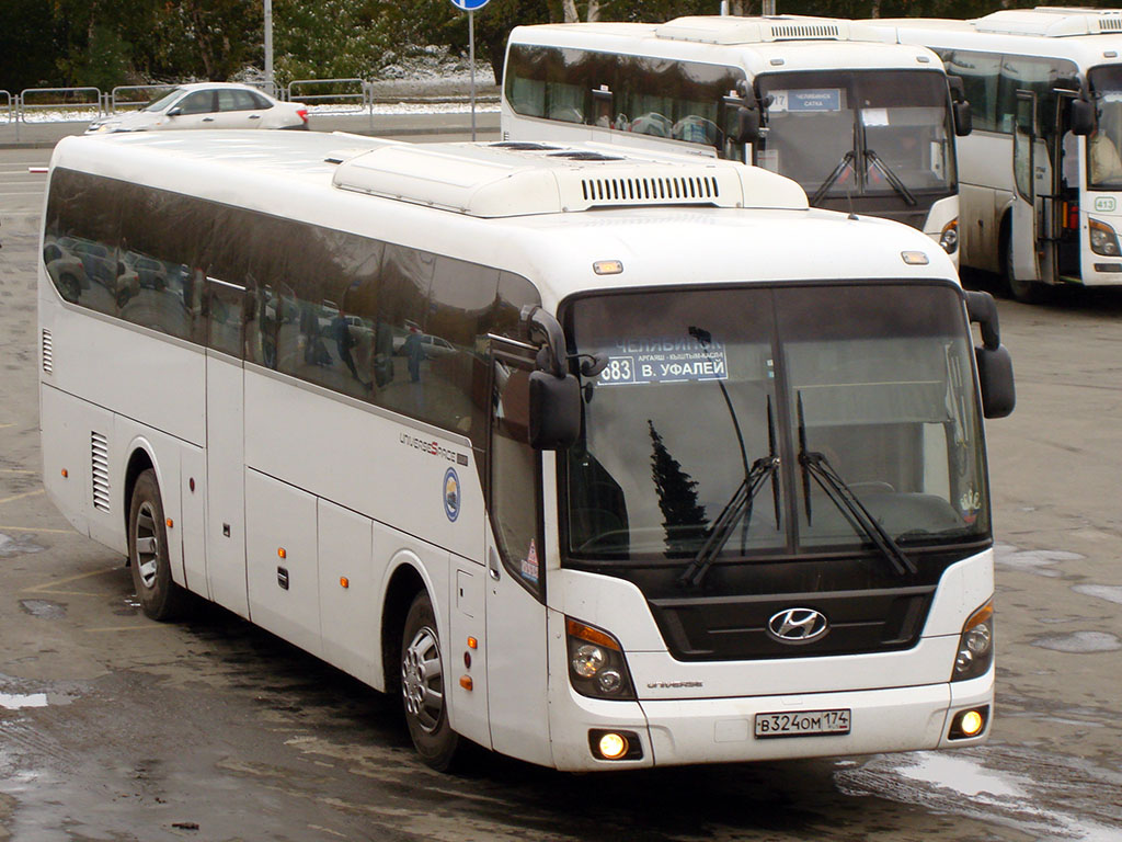 Челябинская область, Hyundai Universe Space Luxury № В 324 ОМ 174