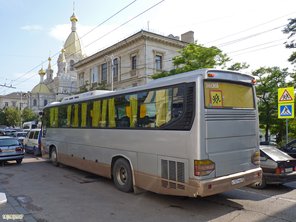 Республика Крым, SsangYong TransStar № К 107 МВ 82