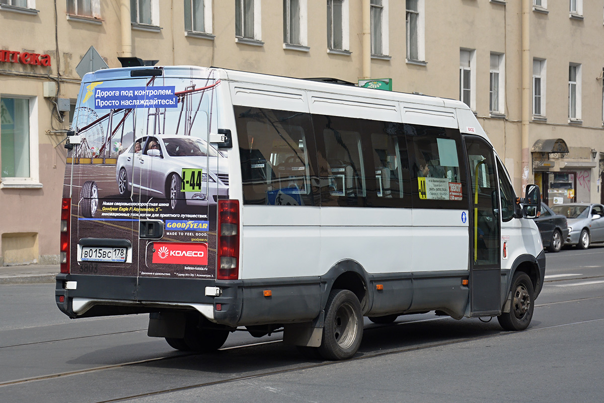 Санкт-Петербург, Нижегородец-2227UU (IVECO Daily) № n803