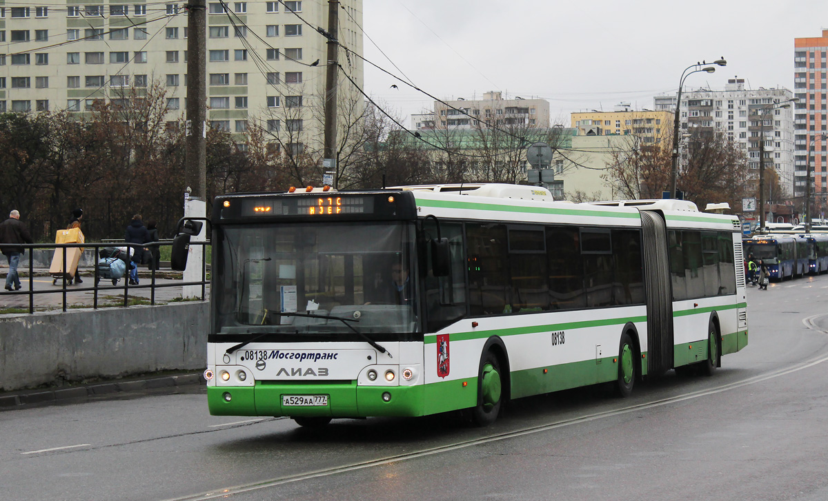 Moskau, LiAZ-6213.22 Nr. 08138