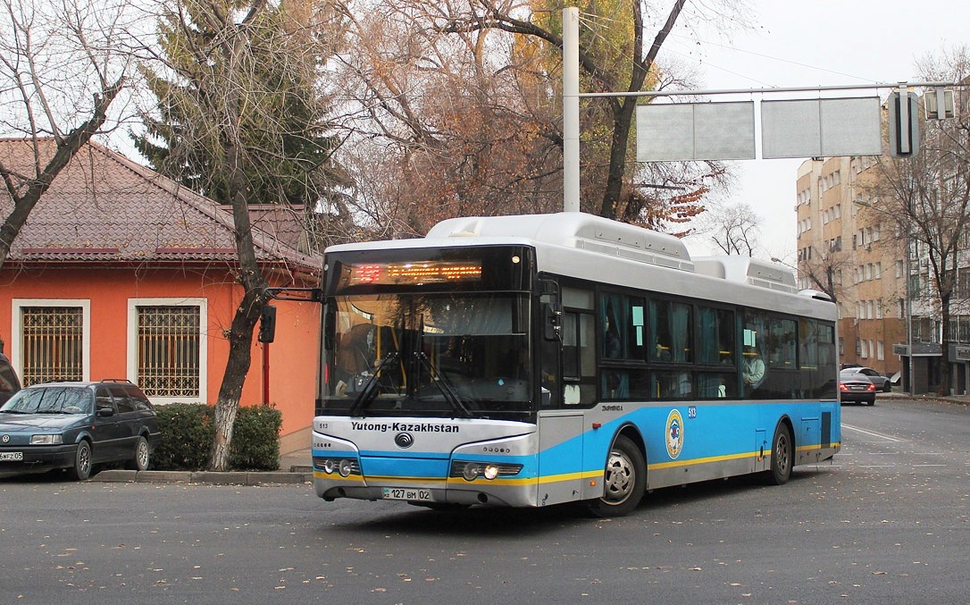 Алматы, Yutong ZK6118HGA № 513