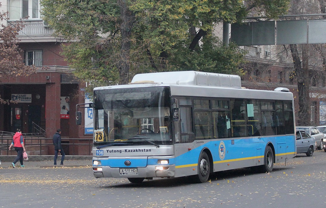 Алматы, Yutong ZK6120HGM № 106