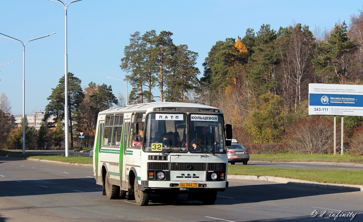 Томская область, ПАЗ-3205-110 № АА 044 70