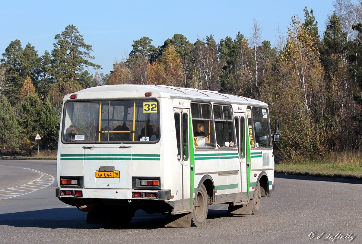 Томская область, ПАЗ-3205-110 № АА 044 70