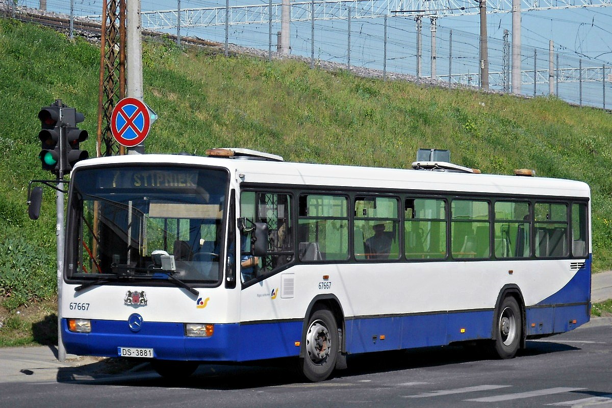 Латвия, Mercedes-Benz O345 № 67667